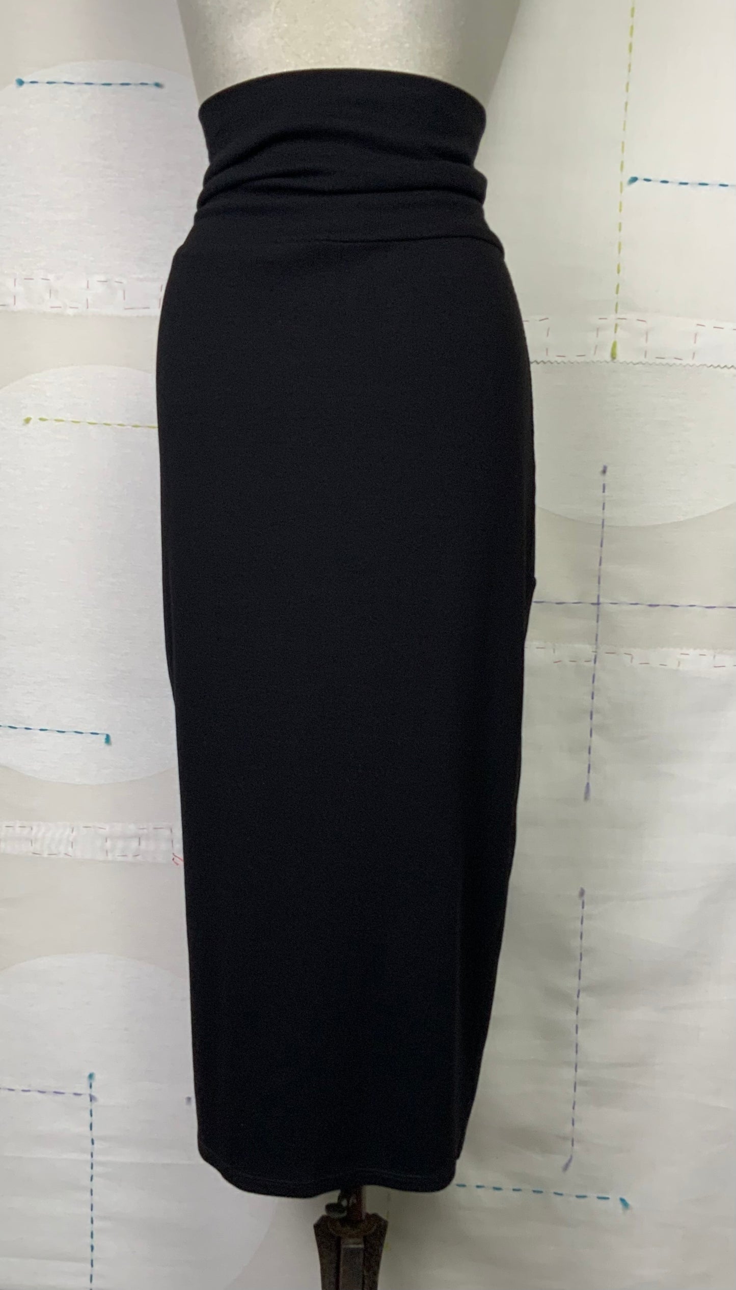 Prairie Underground  ~  Vortex Skirt - Black