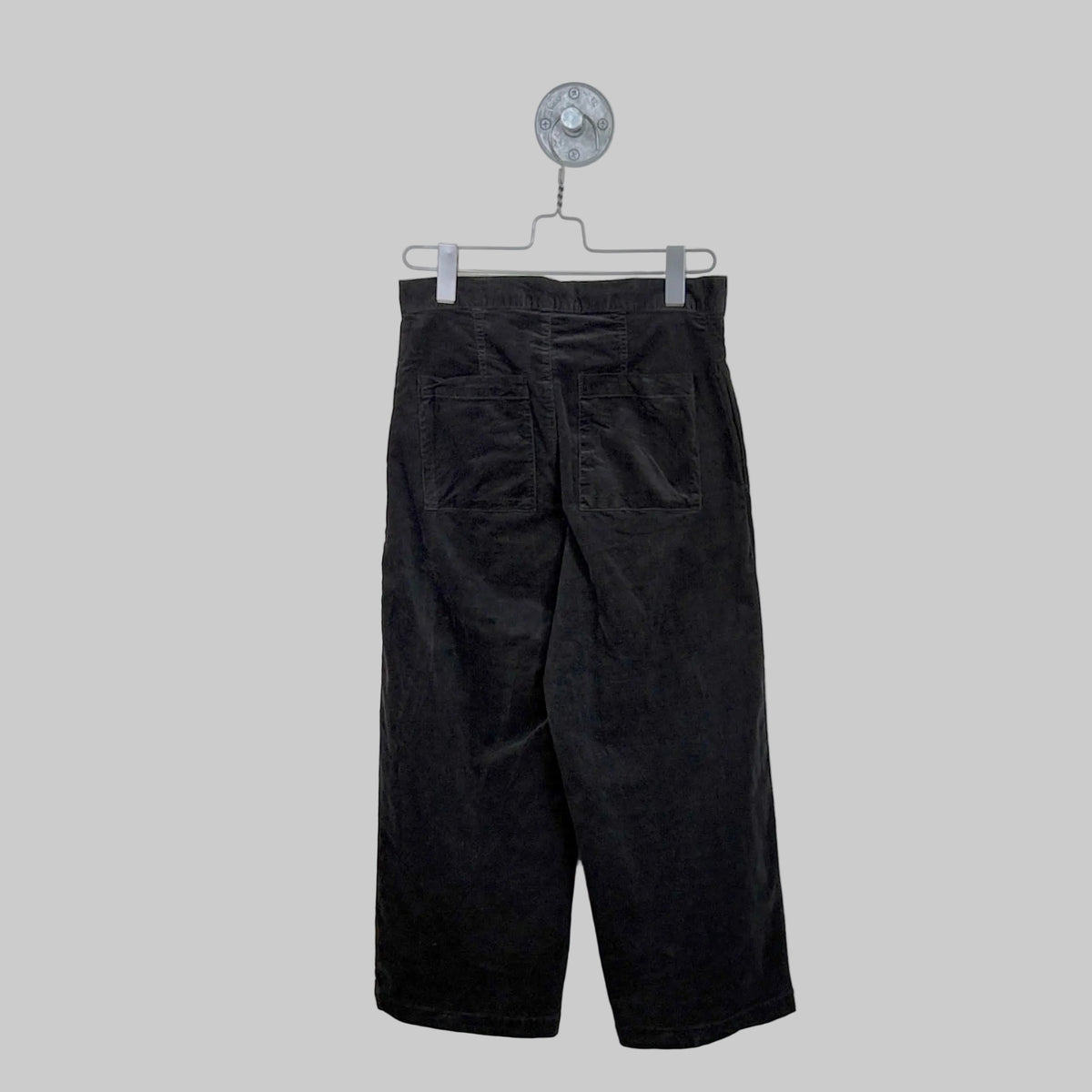 Cut Loose  ~  Straight Crop Trousers - Black