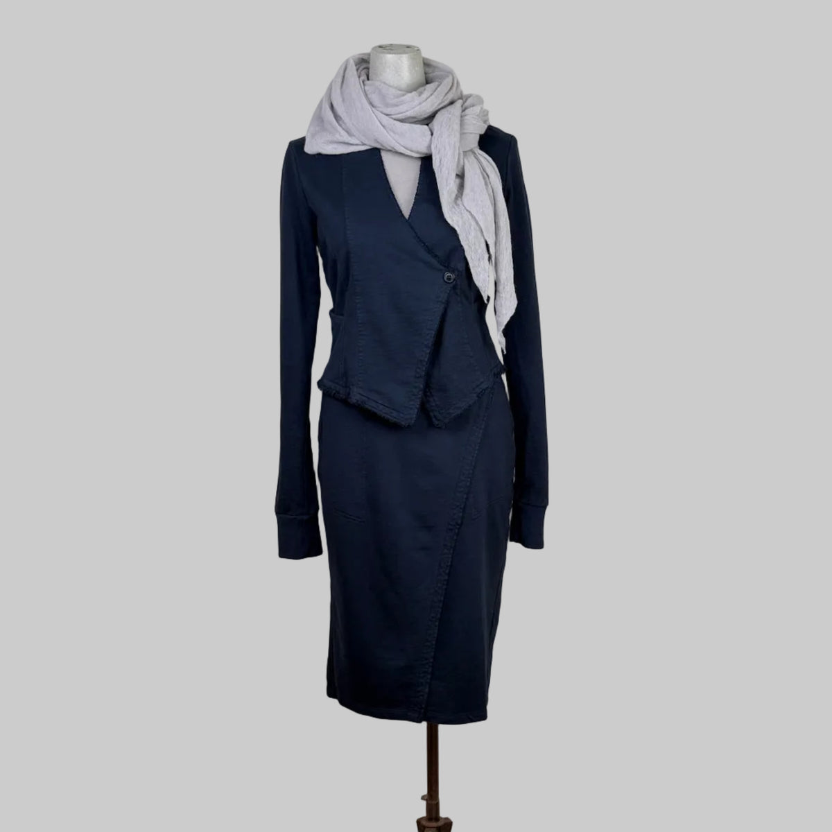 Pin 1876  ~  Cashmere Diamond Scarf - Dove Grey