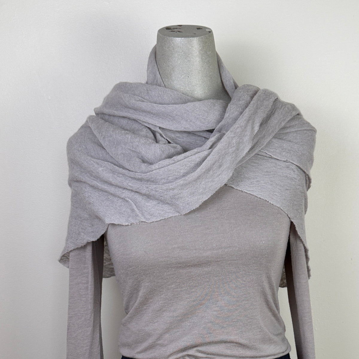 Pin 1876  ~  Cashmere Diamond Scarf - Dove Grey