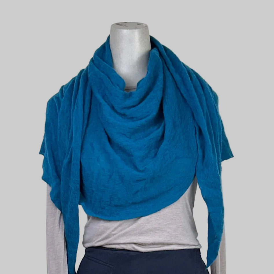 Pin 1876  ~  Cashmere Diamond Scarf - Teal