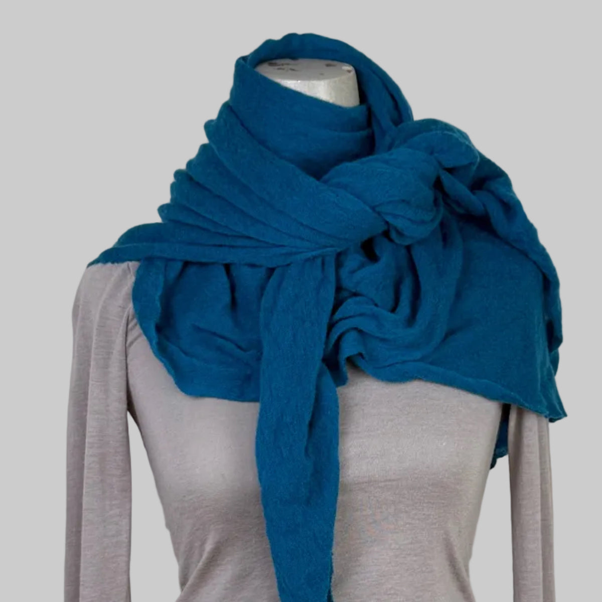 Pin 1876  ~  Cashmere Diamond Scarf - Teal