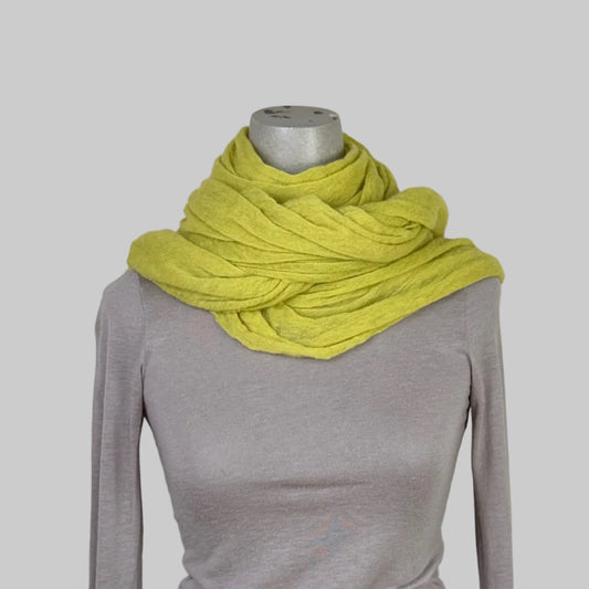 Pin 1876  ~  Cashmere Diamond Scarf - Lime