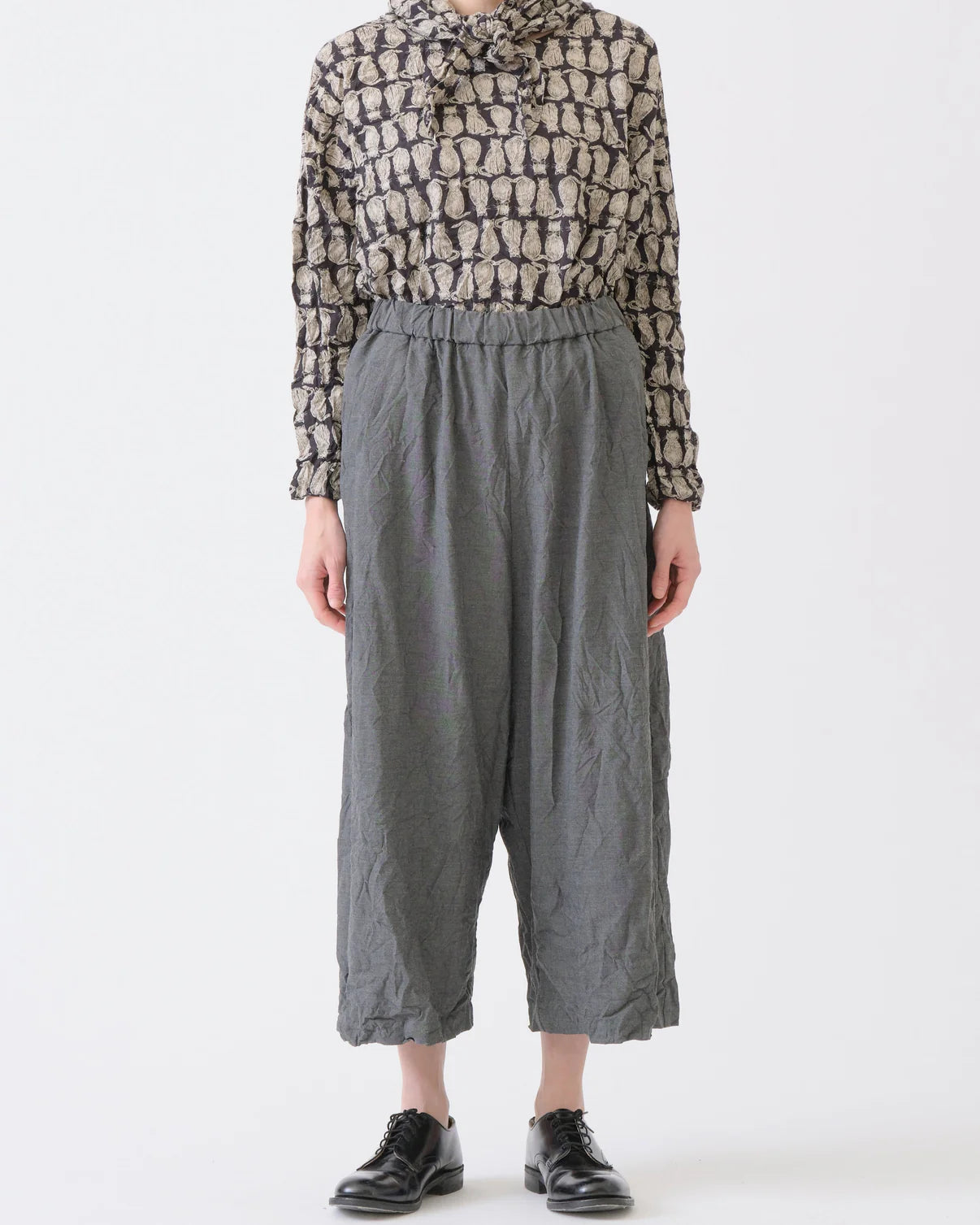 Pas de Calais  ~  Stretch Sarouel Pants - Grey