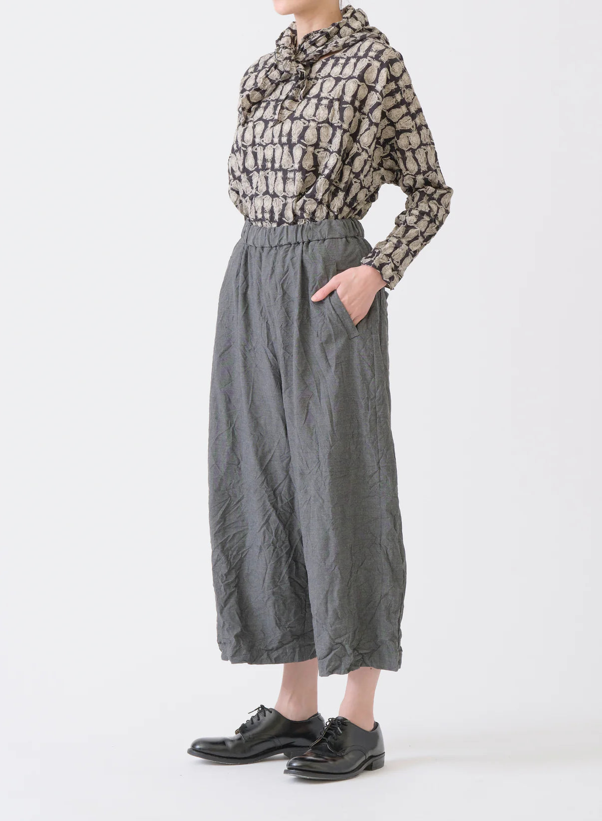 Pas de Calais  ~  Stretch Sarouel Pants - Grey