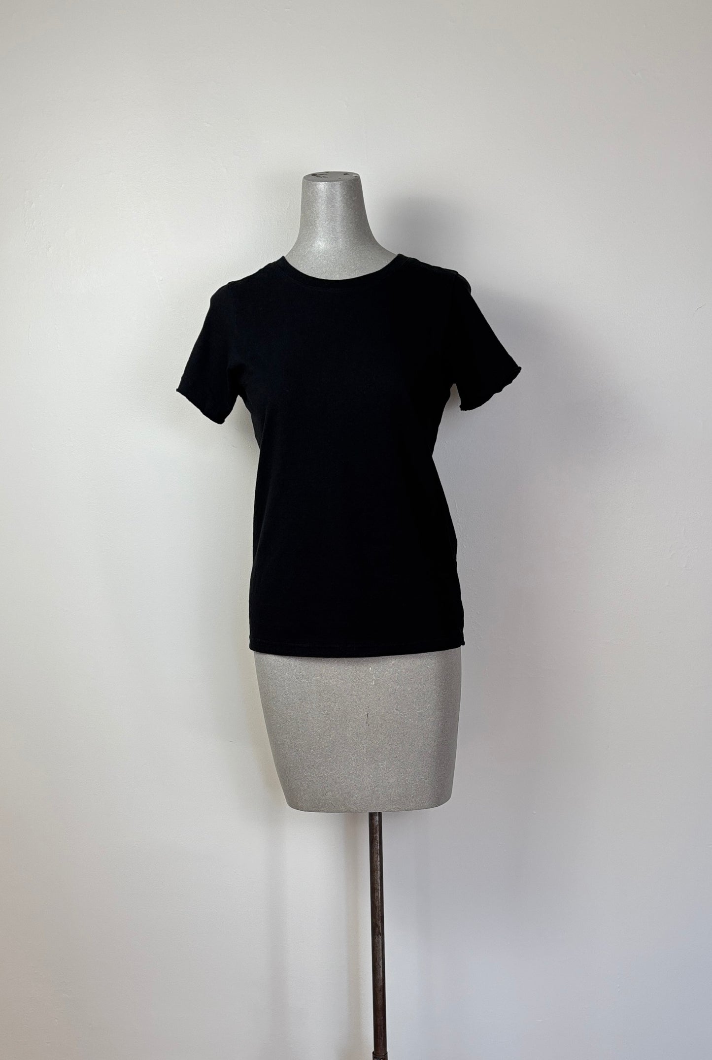 Pas de Calais  ~  Relaxed Short Sleeve T-Shirt - Black