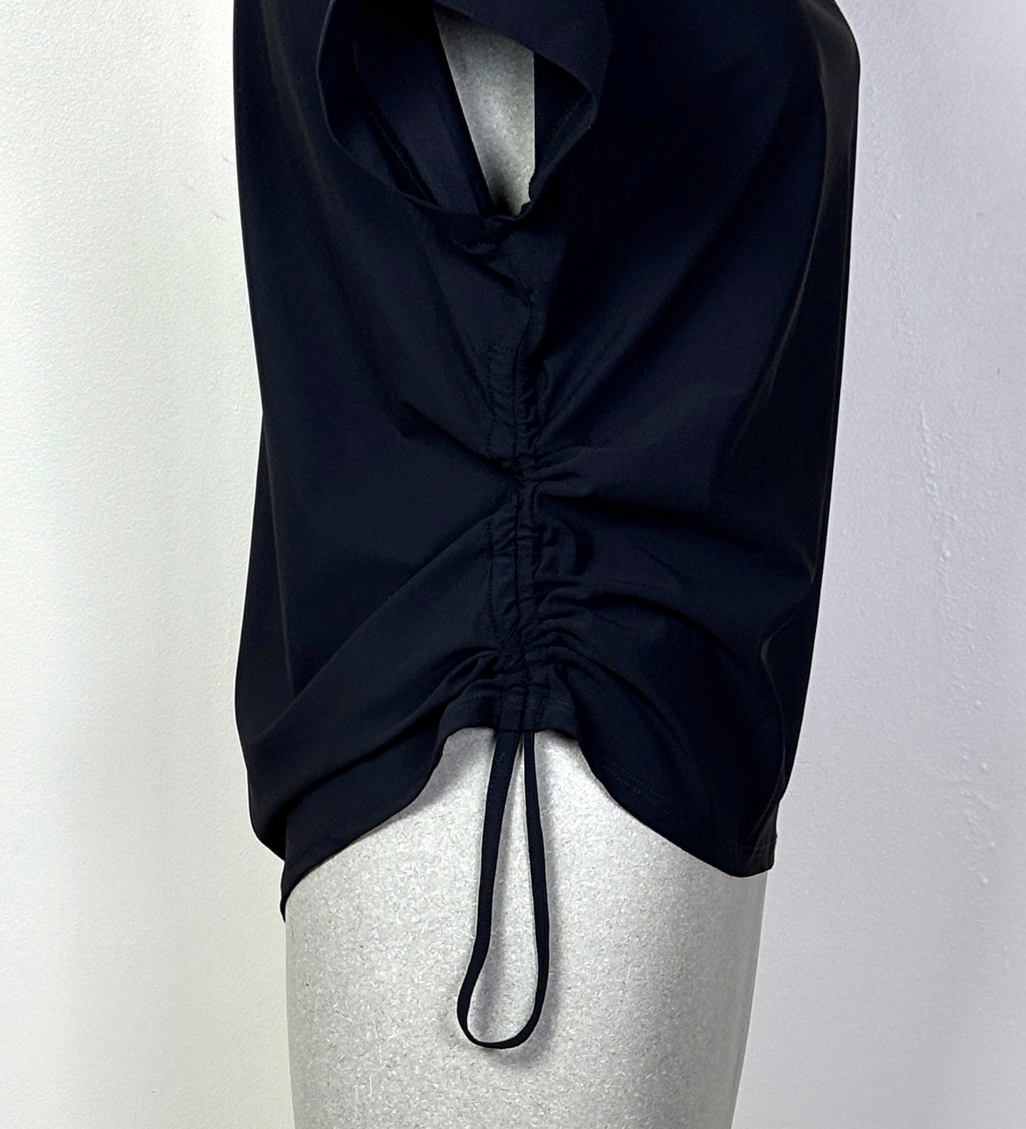 Porto  ~  Mondrian Top - Black