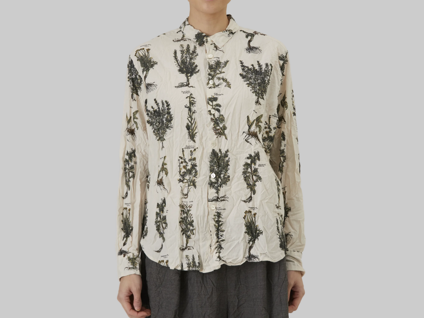 Pas de Calais  ~  Relax Herbal Print Shirt - Ivory