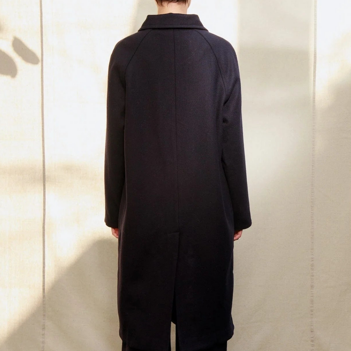 M.Patmos  ~  Robbie Balmacaan - Black