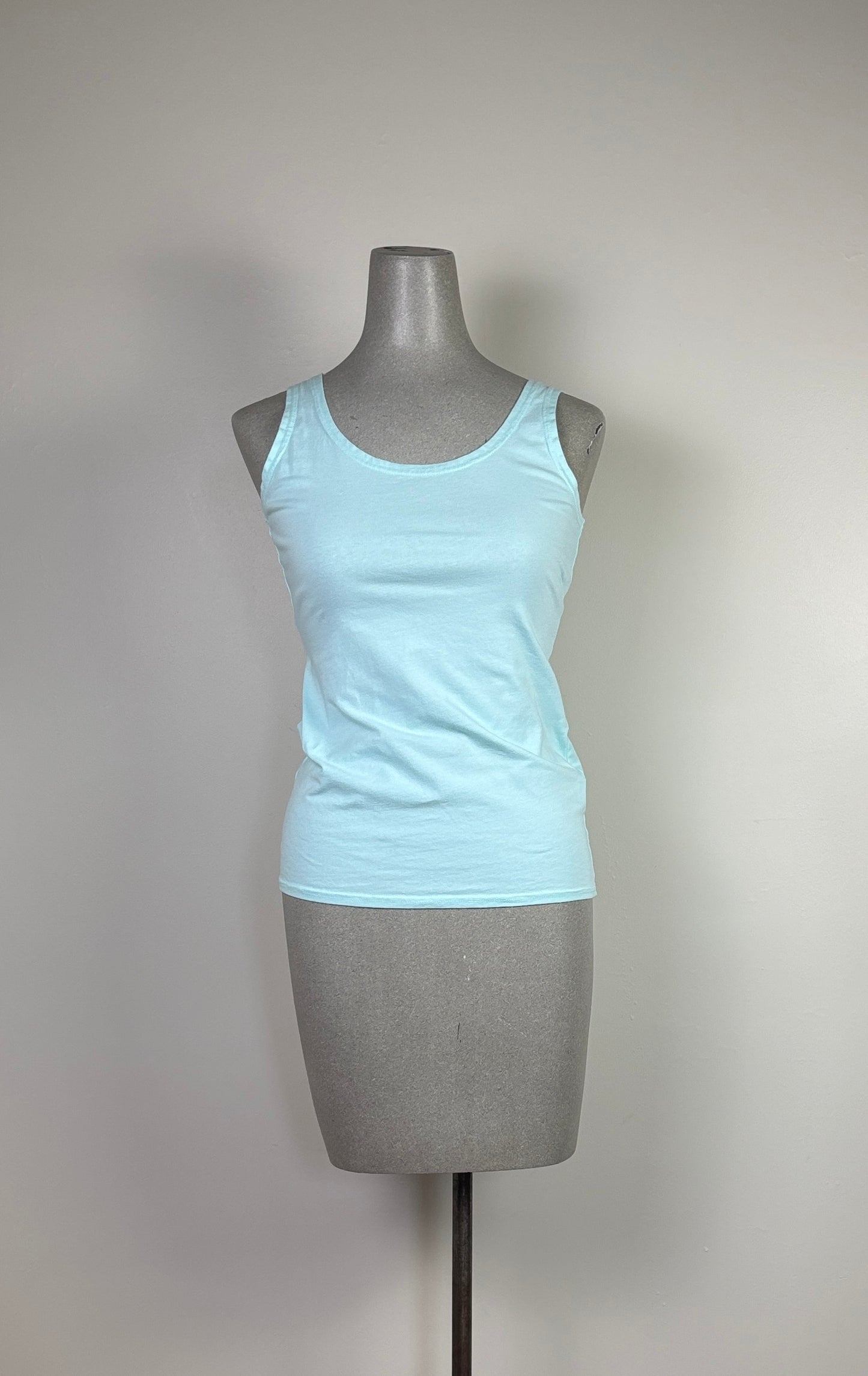 Cut Loose  ~  Even Longer Tank - Fountain