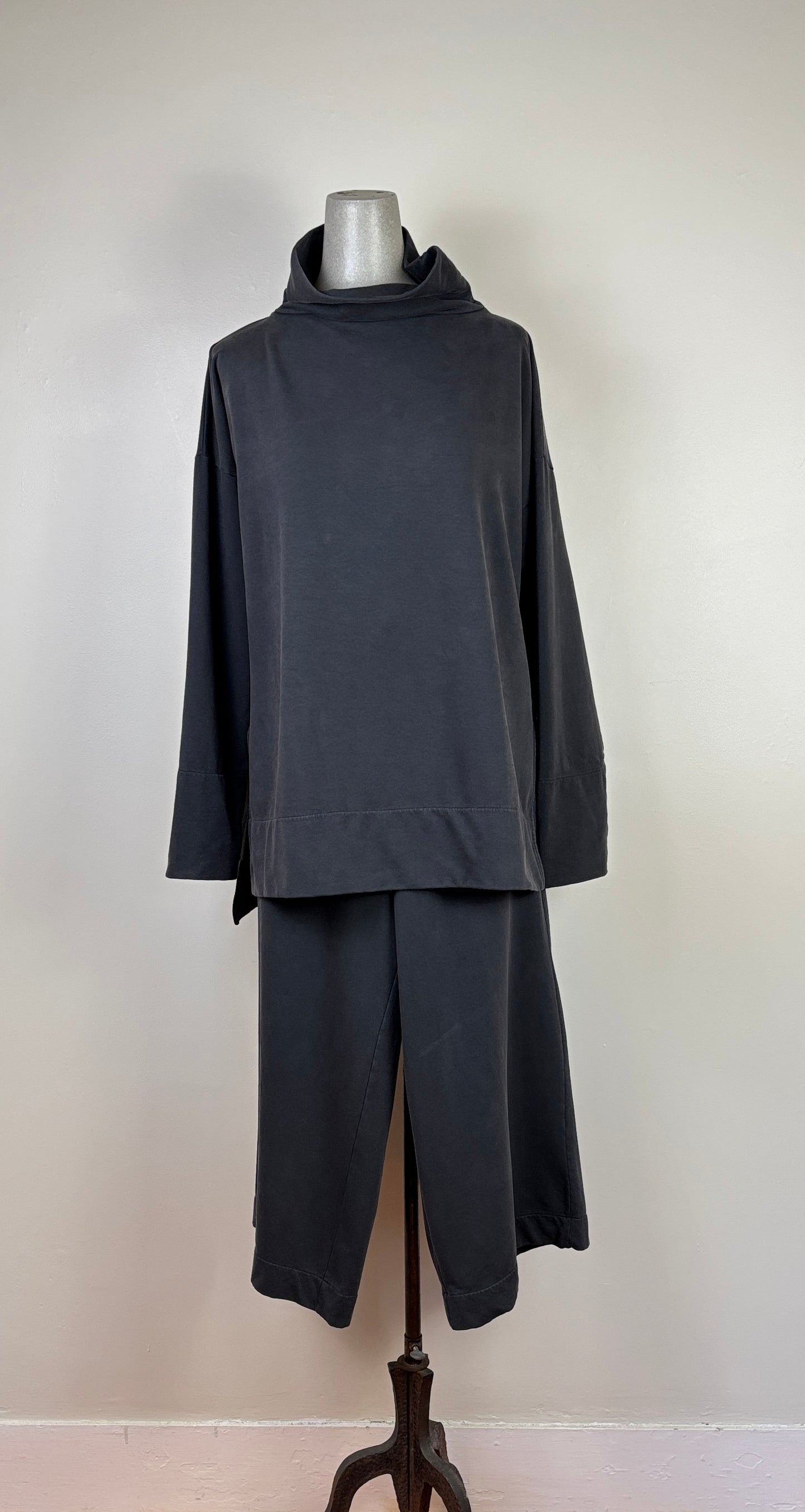 Beaumont Organic  ~  Taya Pant - Charcoal Stonewash