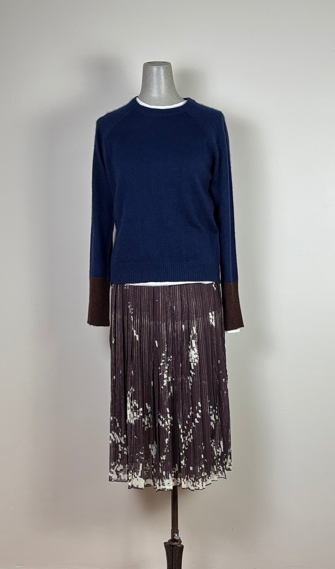 M.Patmos  ~  Brighton Pullover - Sapphire Combo