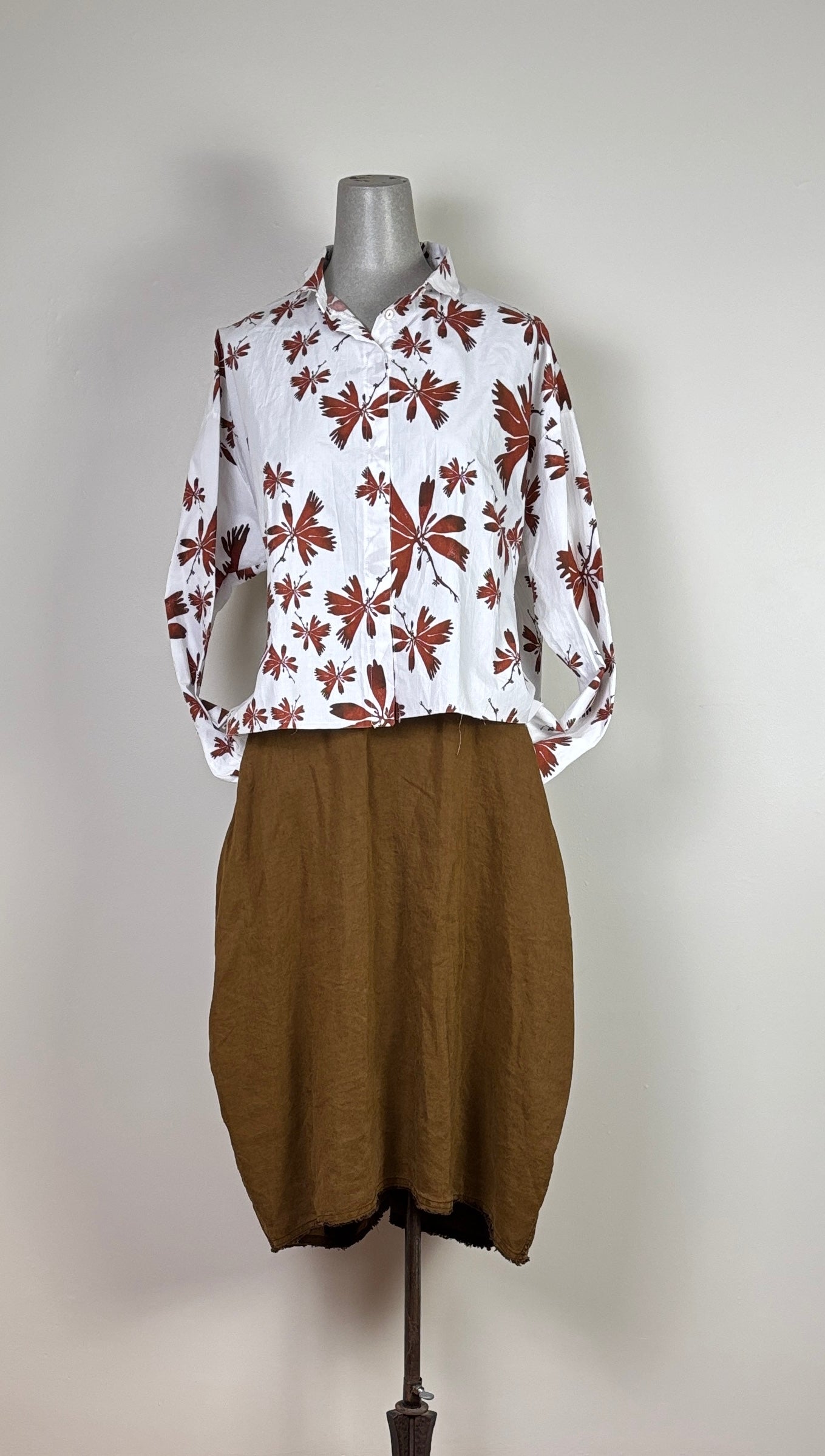 H+ Hannoh Wessel  ~  Shirt Cecile - Red Flowers