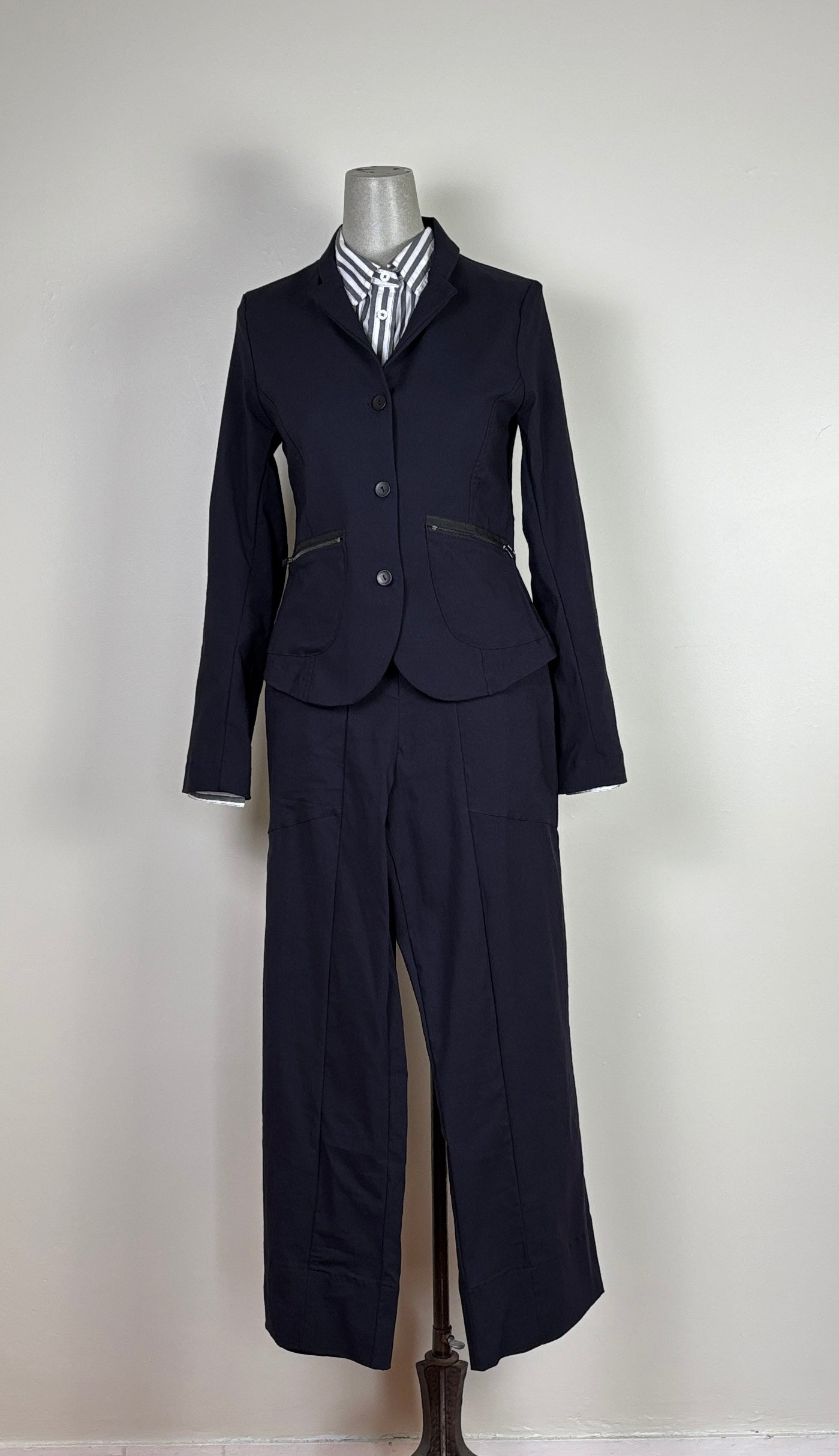 Porto  ~  Wager Pant - Deep