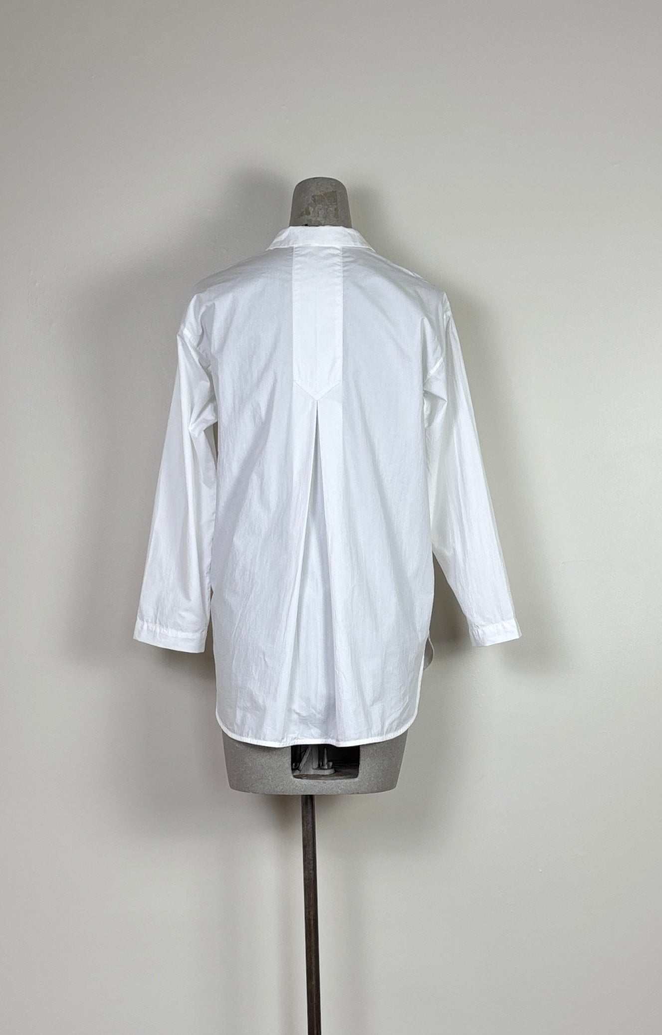 Yoshi Kondo  ~  Grape Shirt - Off White