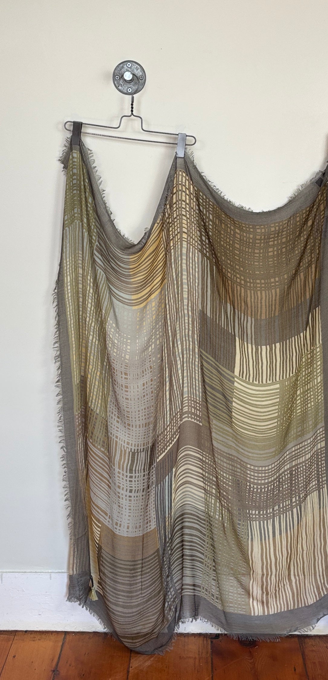 Amet & Ladoue  ~  Scarf Romane - Sesame