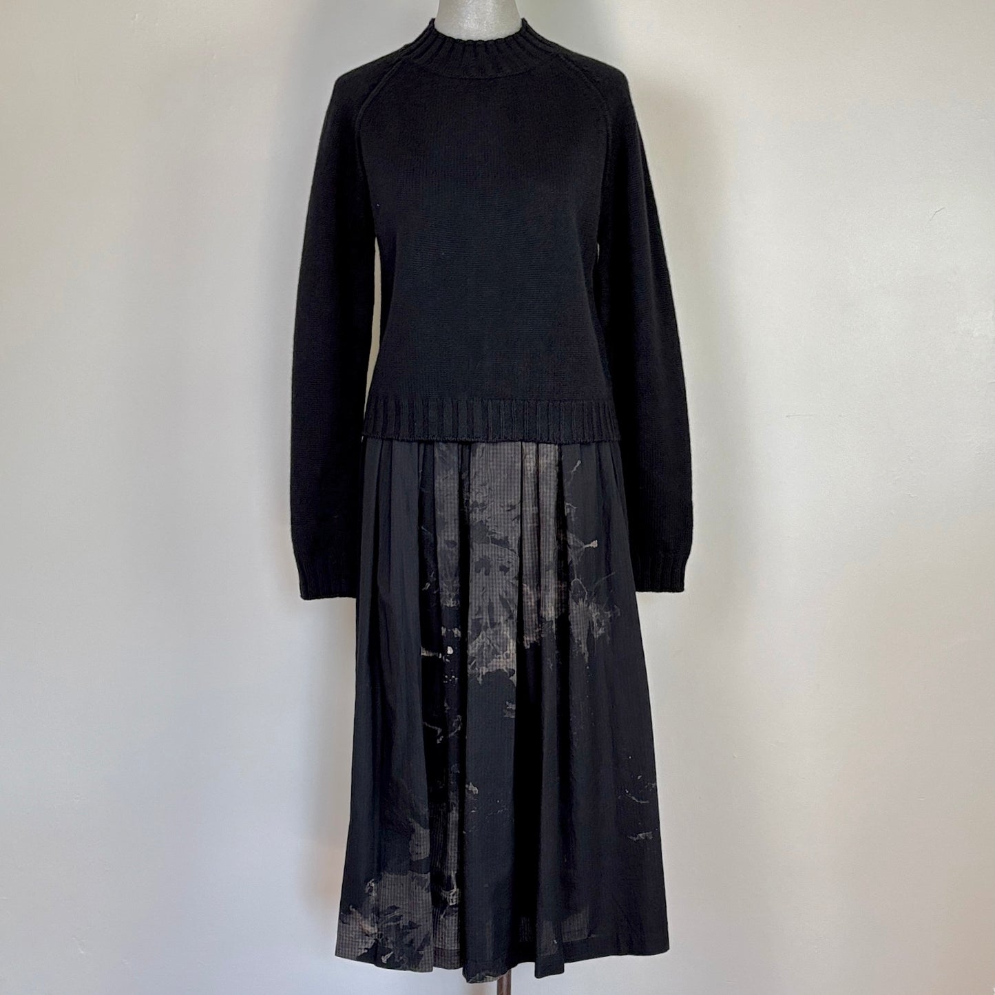 Pas de Calais  ~  Cotton Checkered Gathered Skirt - Black