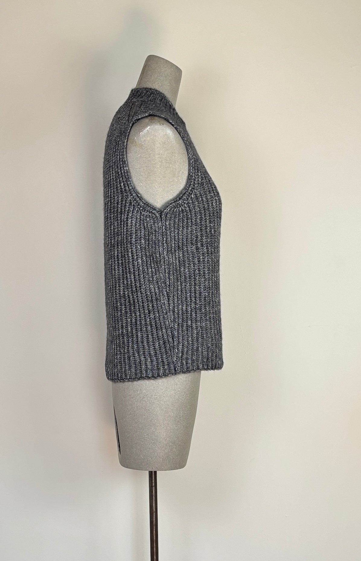 MJW  ~  Ribbed Vest - Charcoal