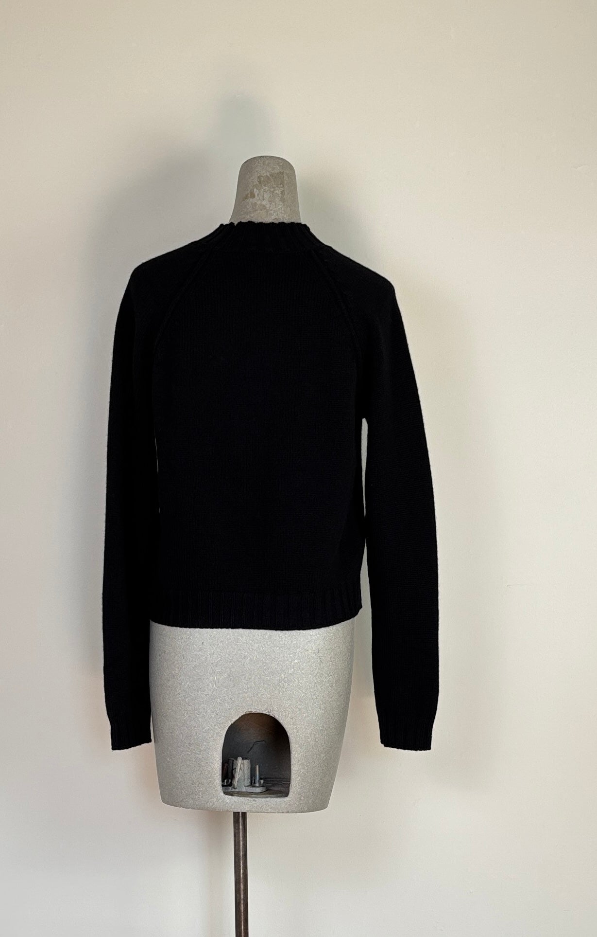 MJW  ~  Short Pullover - Black
