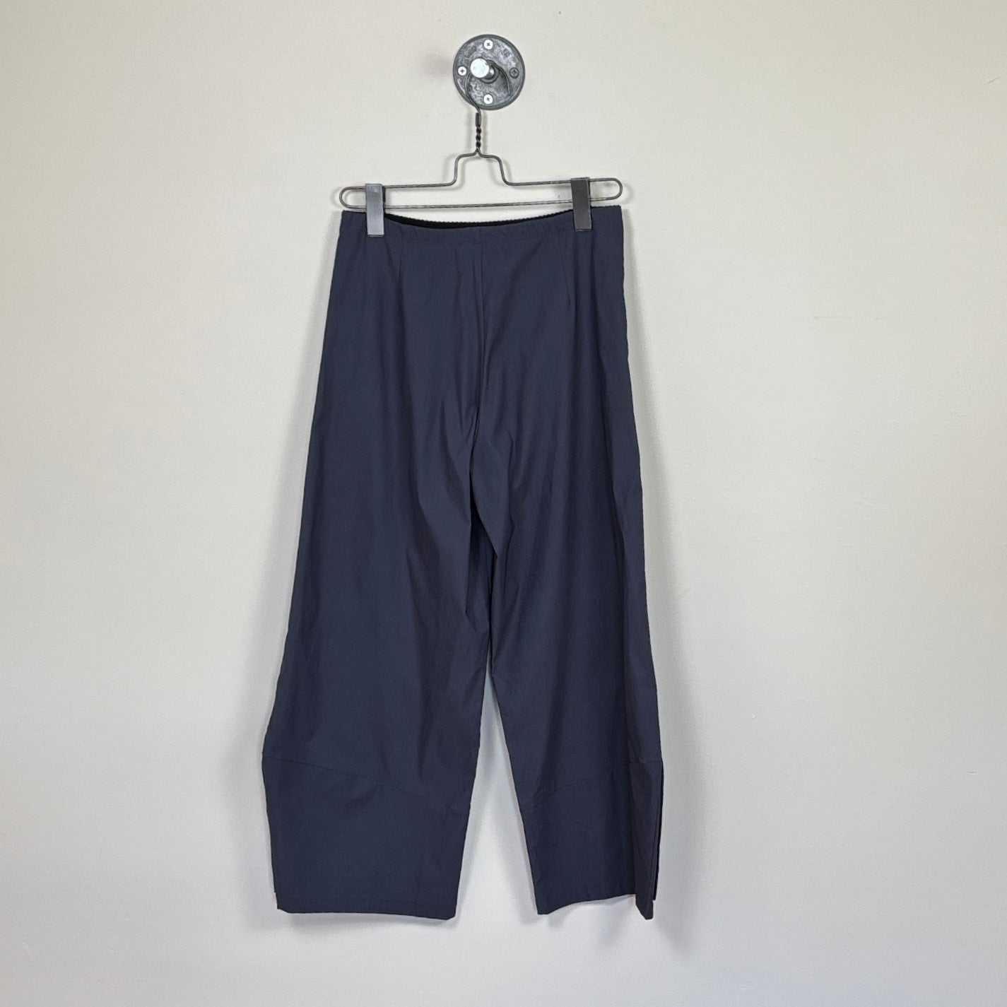 Porto  ~  Mythos Pants - Lago