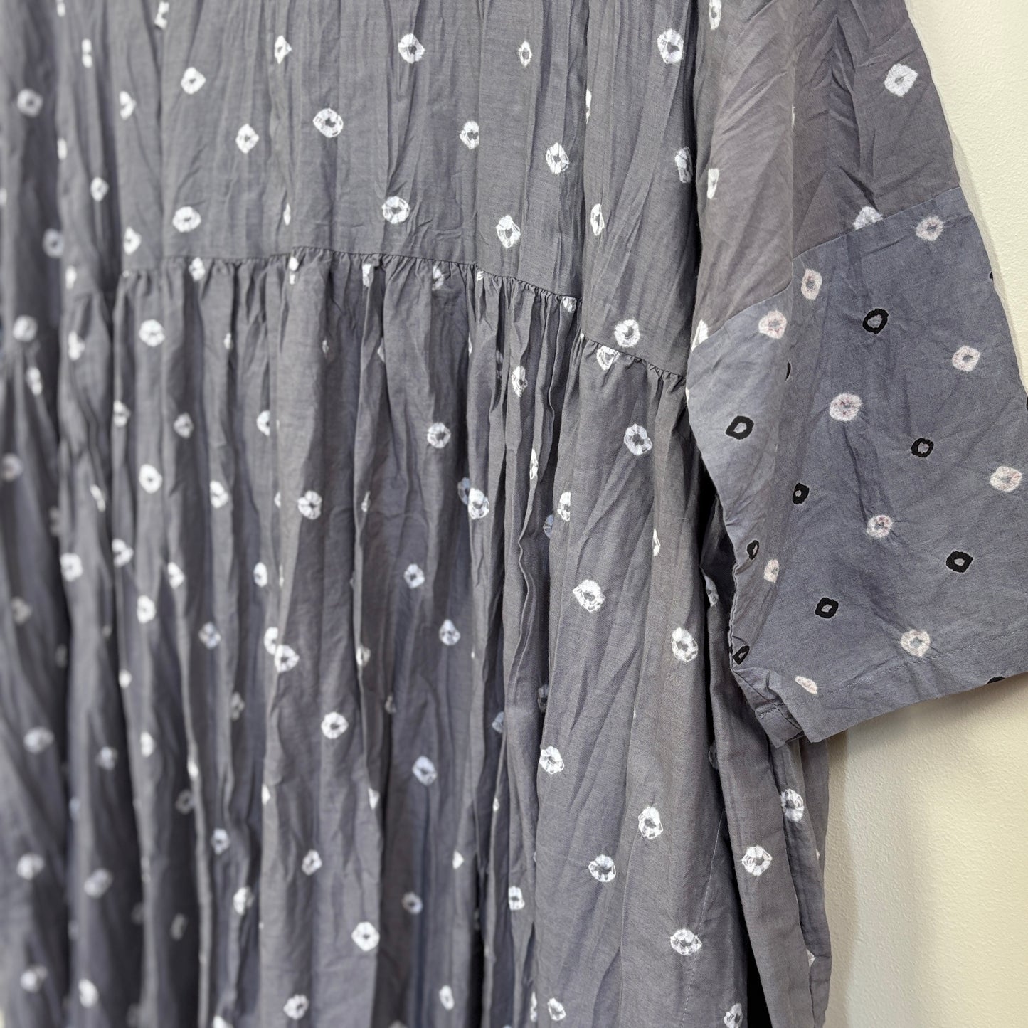 Pas de Calais  ~  Indian Lawn Shibori Summer Dress - Gray