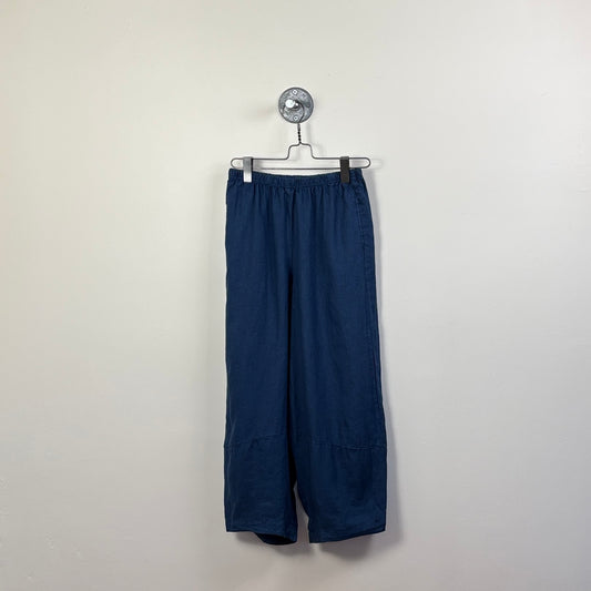 Cut Loose  ~  Solid Linen Lantern Pant - Naval