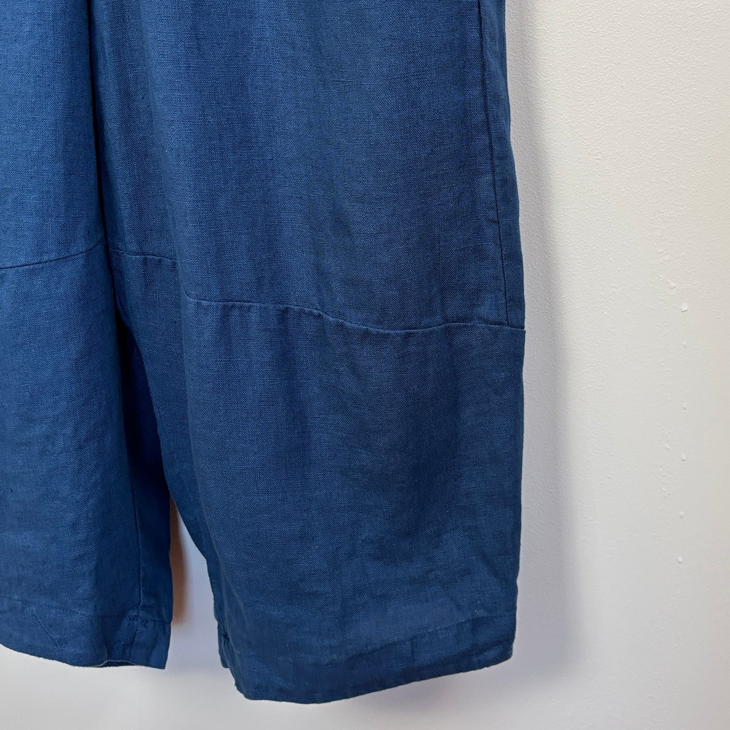 Cut Loose  ~  Solid Linen Lantern Pant - Naval