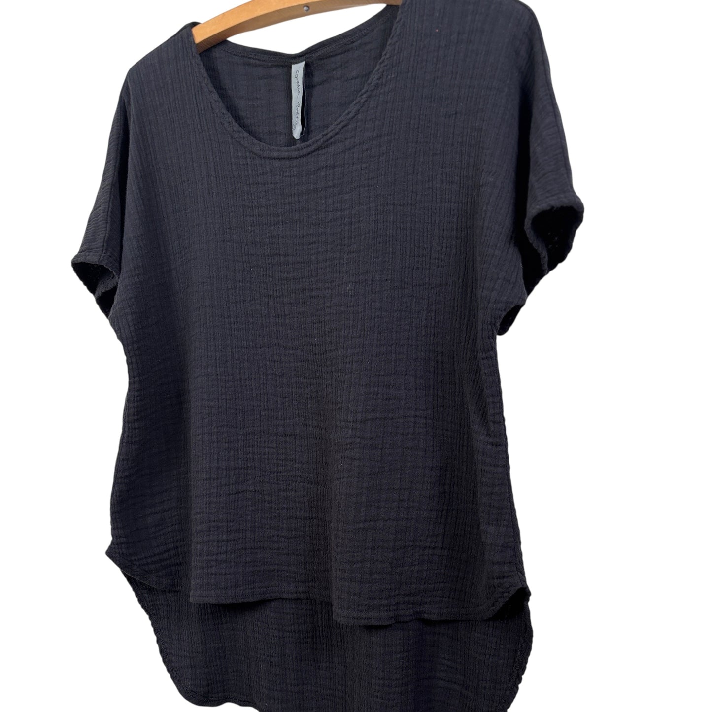 Cynthia Ashby  ~  Elliot Top - Black