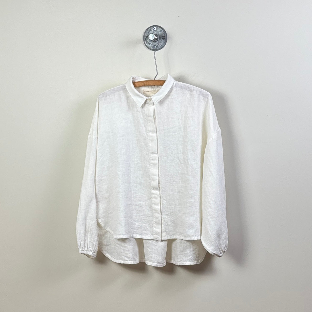 Beaumont Organic  ~   Amanda-May - Off White