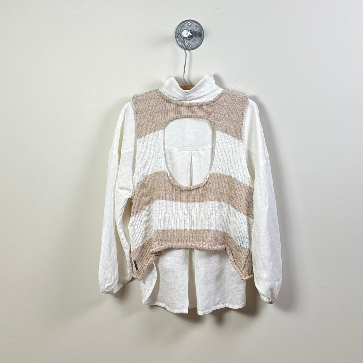 Paper Temples  ~  Simone Vest - Almond/White