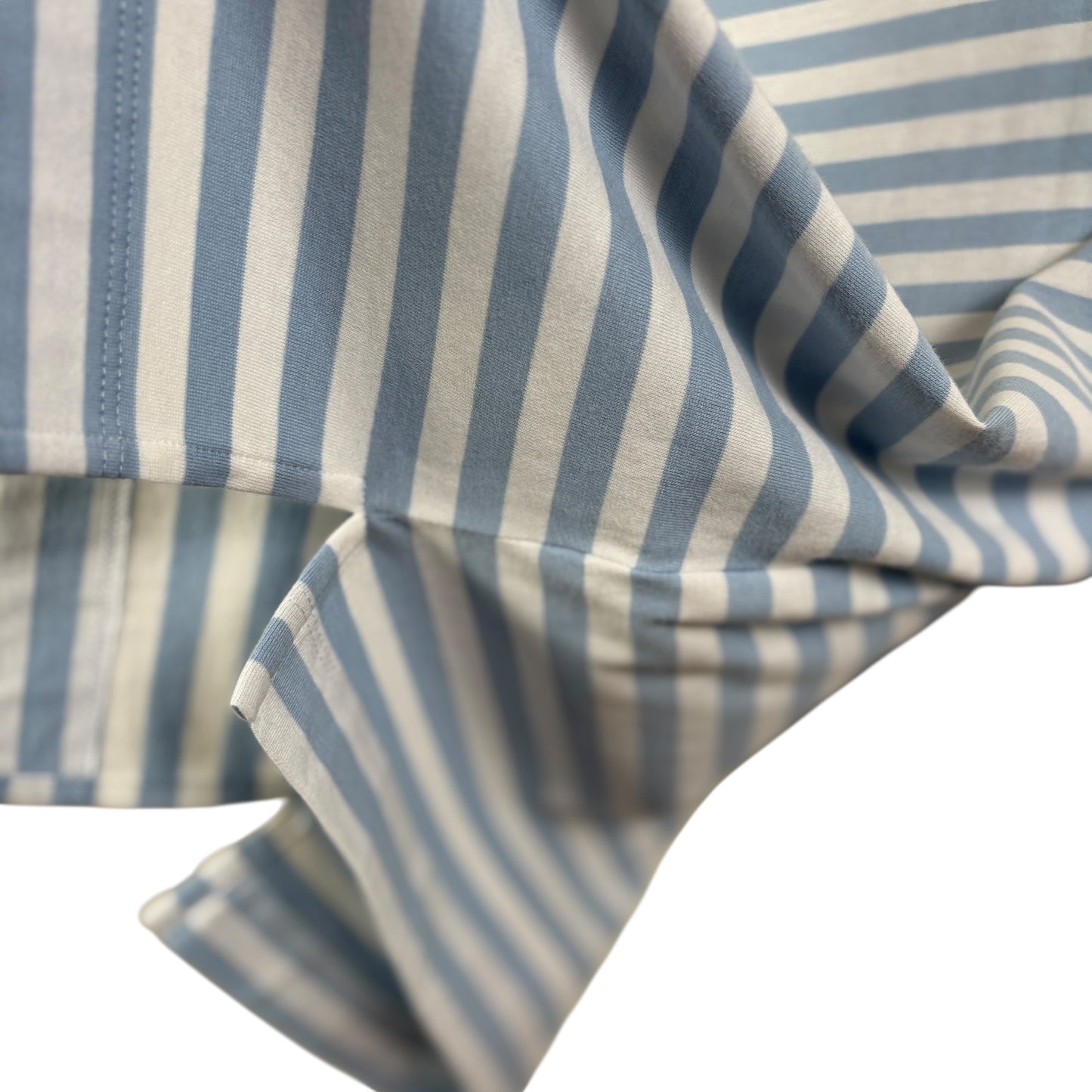 Beaumont Organic  ~  Bay-Sue - Blue/White