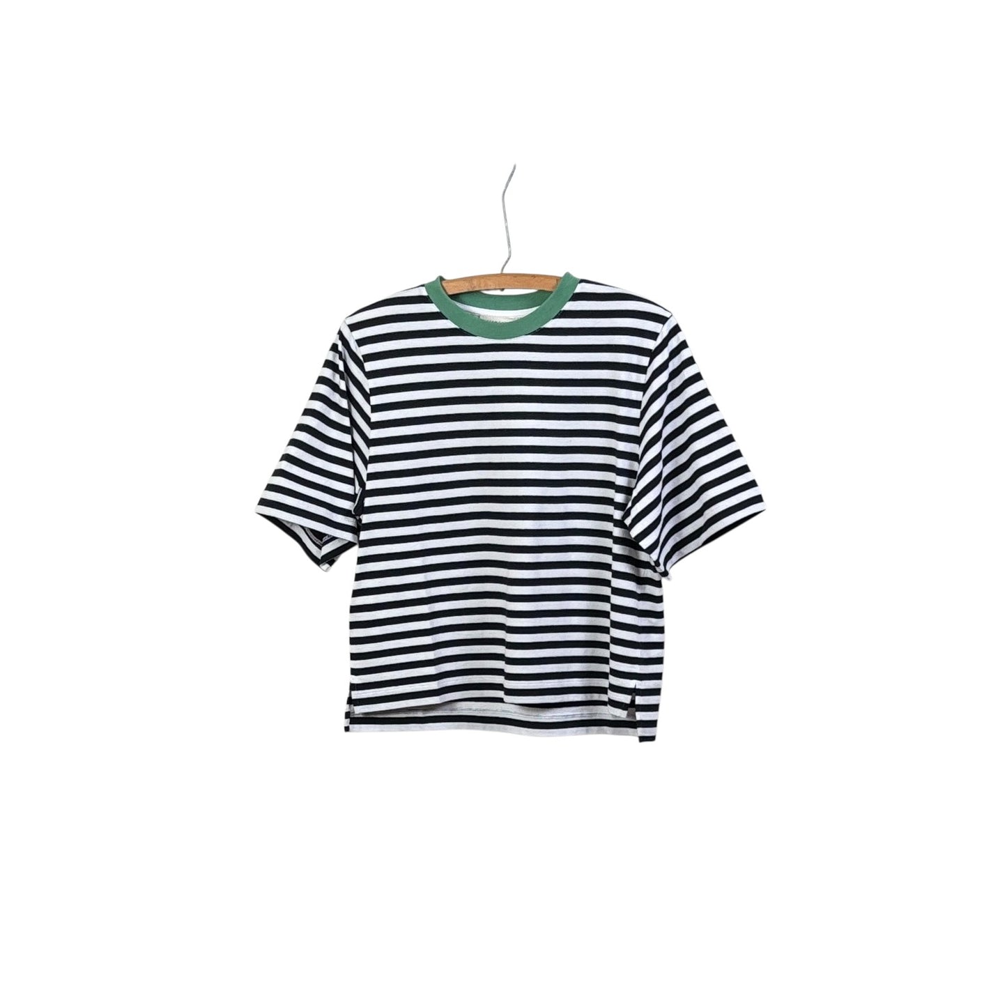 Beaumont Organic  ~  Bay-Sue - Black/White