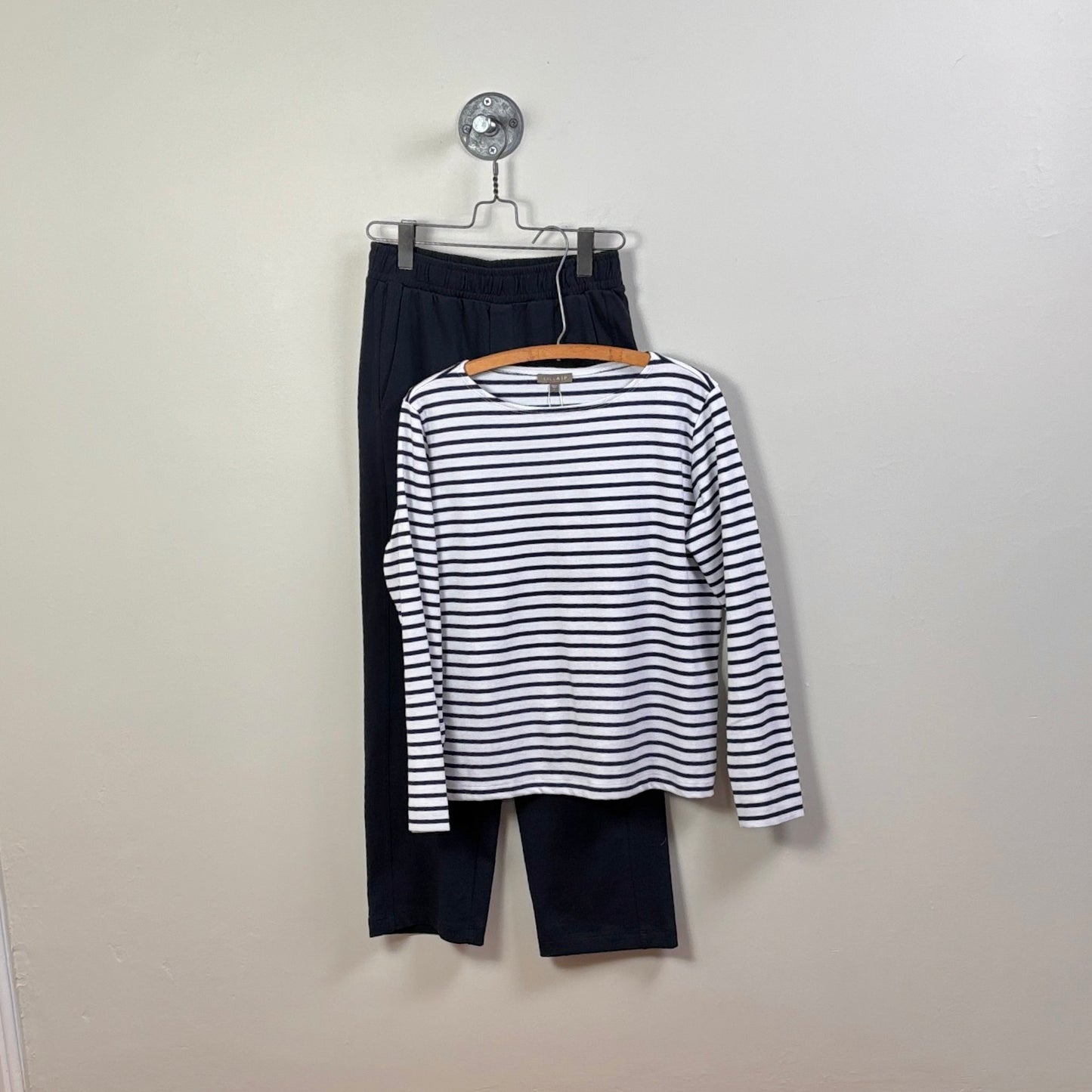 Lilla P.  ~  Easy Boatneck - Navy Stripe