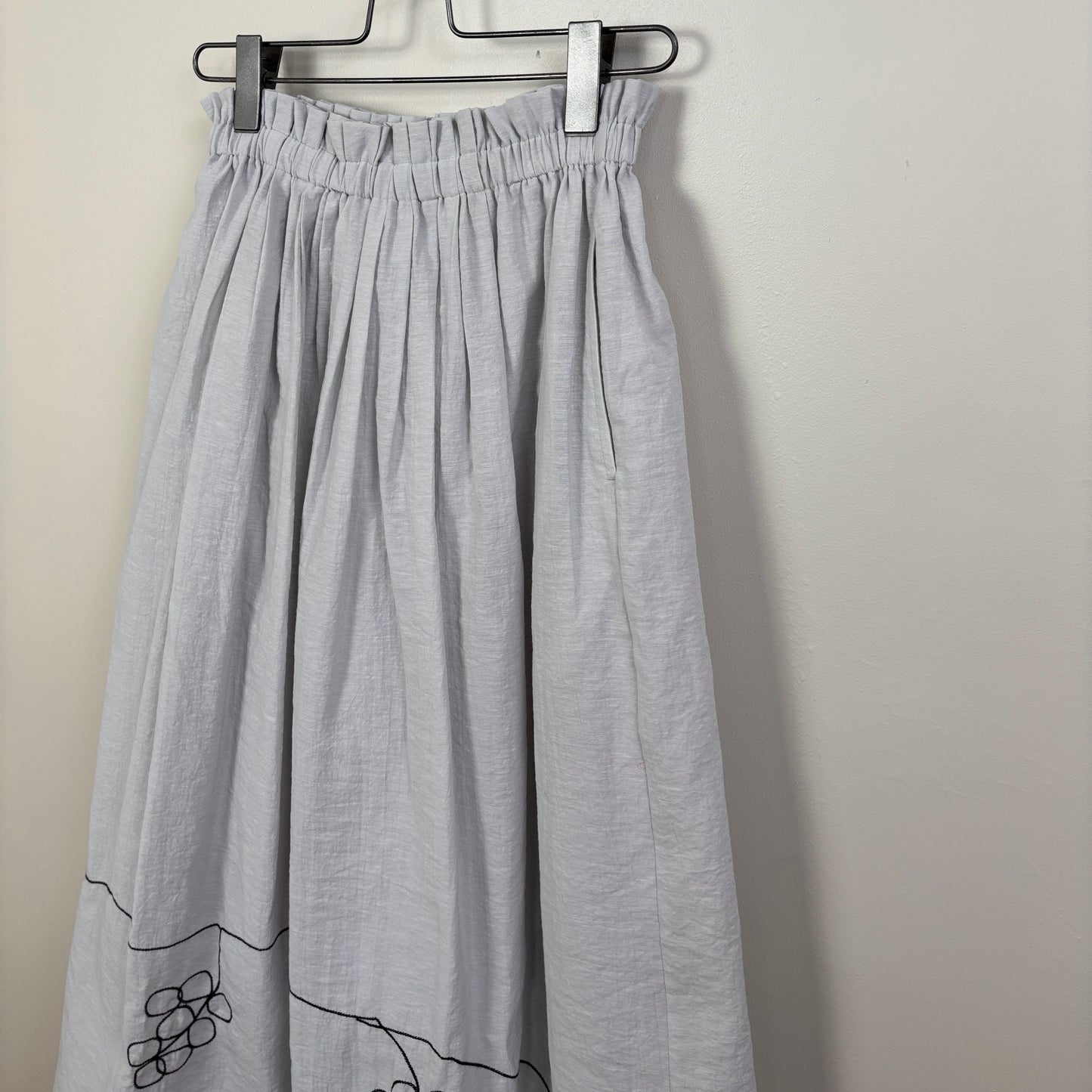 Yoshi Kondo  ~  Actor Skirt - Light Gray