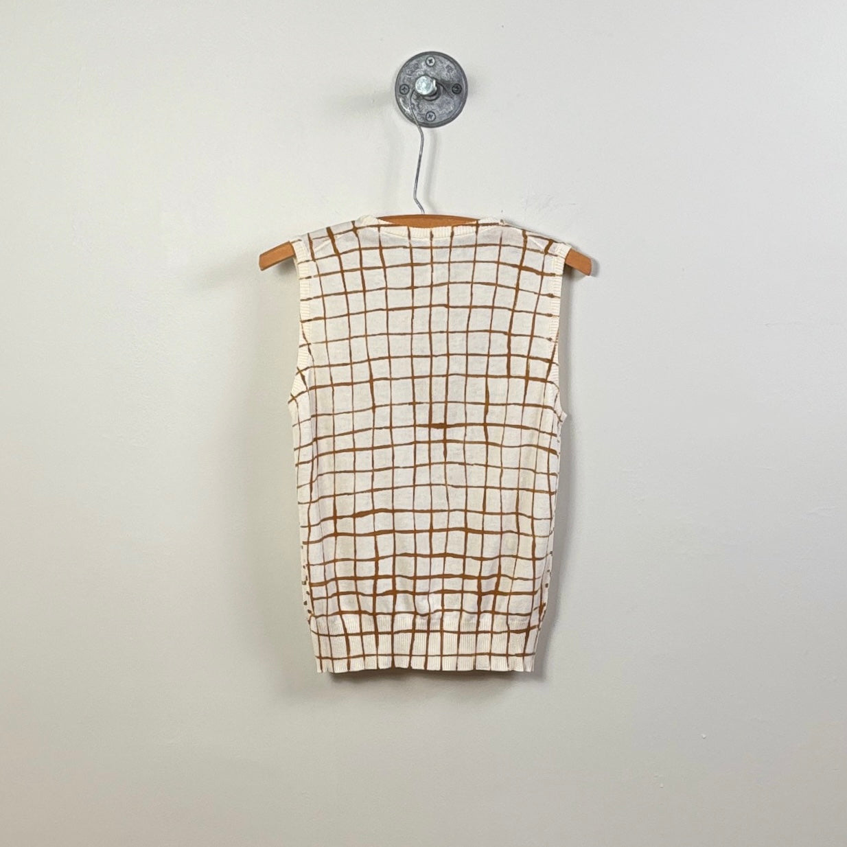 MJW  ~  Sleeveless Top - Toast Check