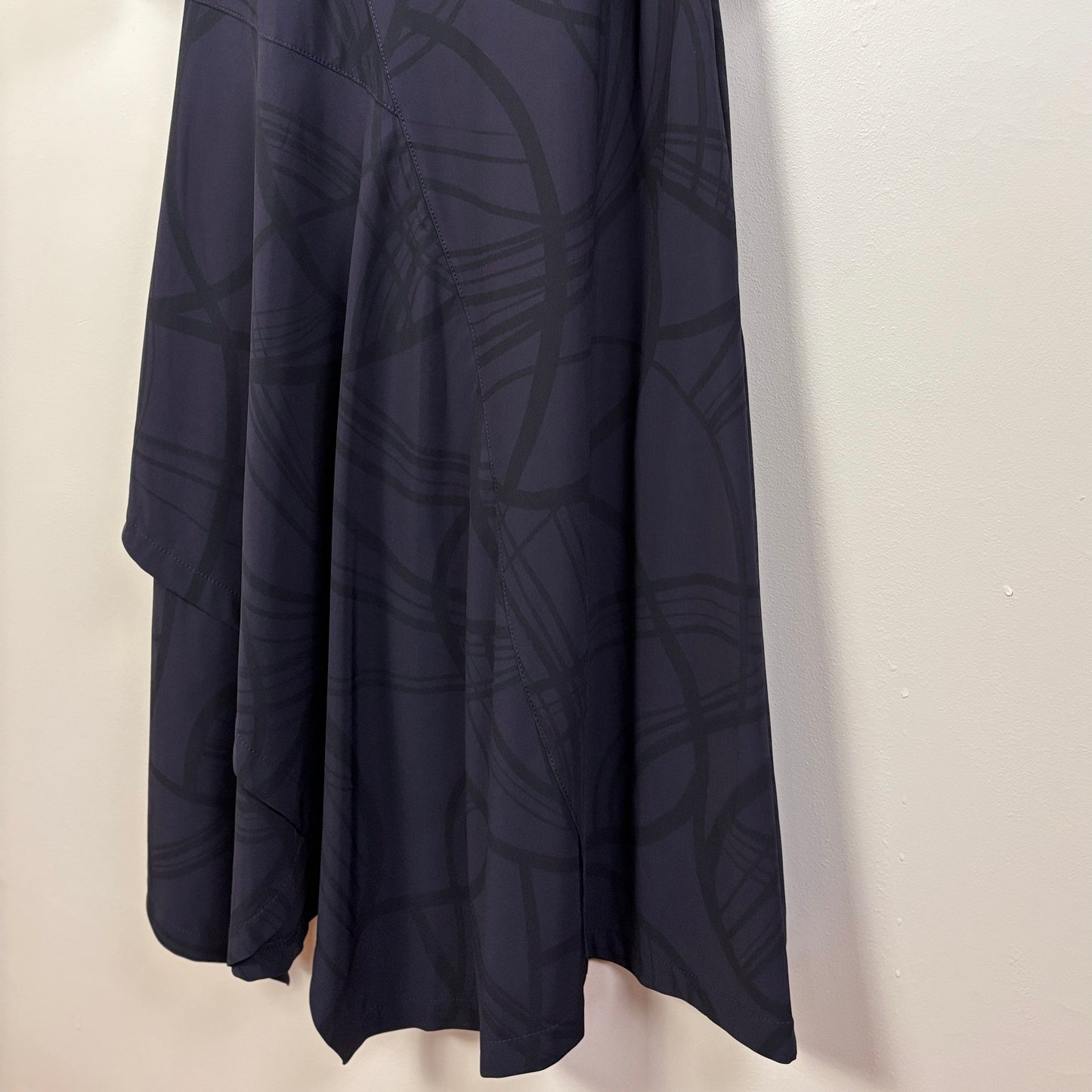 Porto  ~  Jakarta Dress - Midnight Flamenco