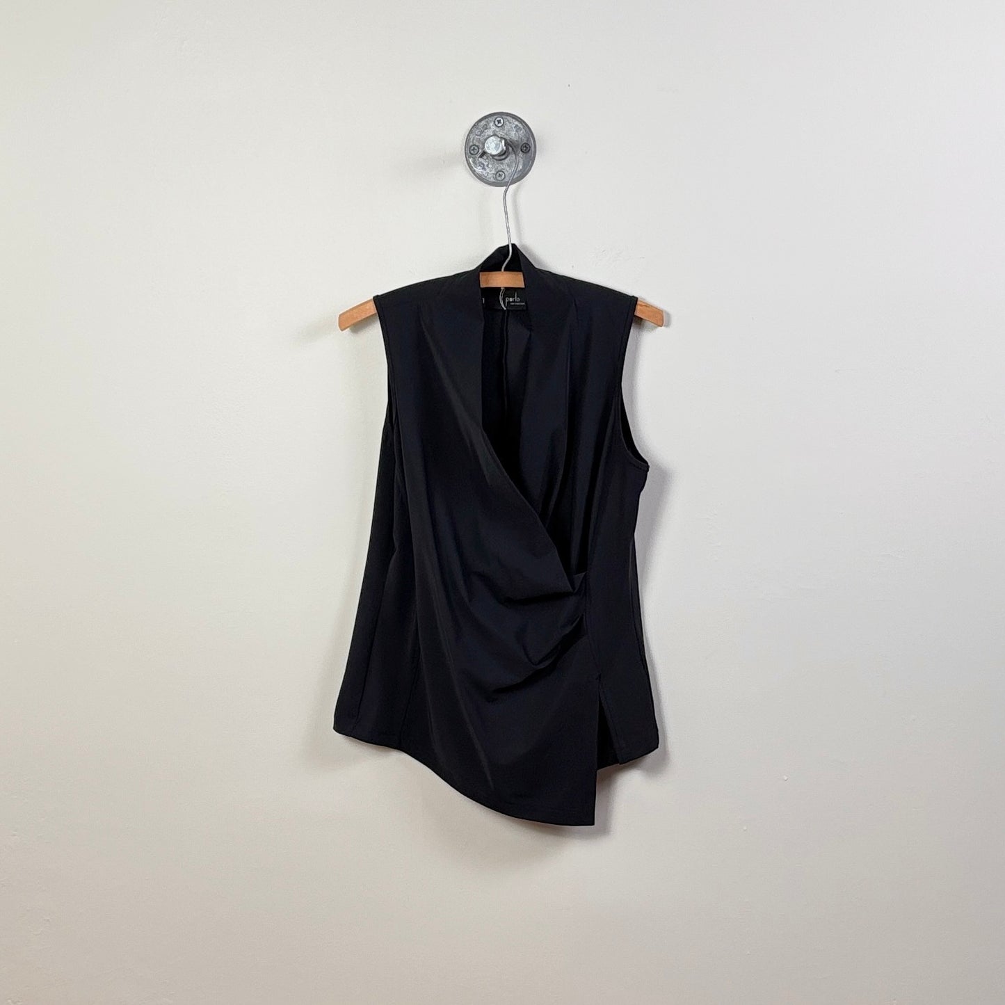 Porto  ~  Fiona Top - Black