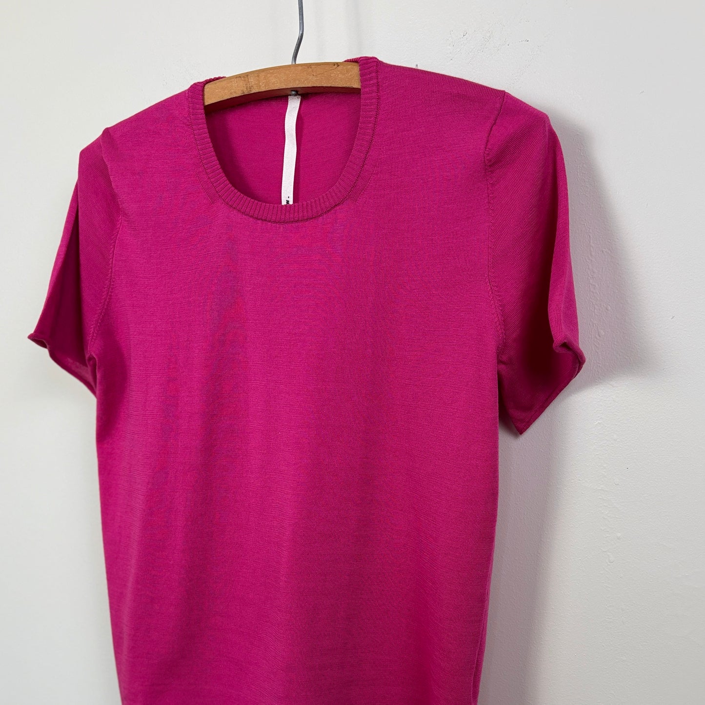 MJW  ~  Short Sleeve Pullover Sweater - Dahlia