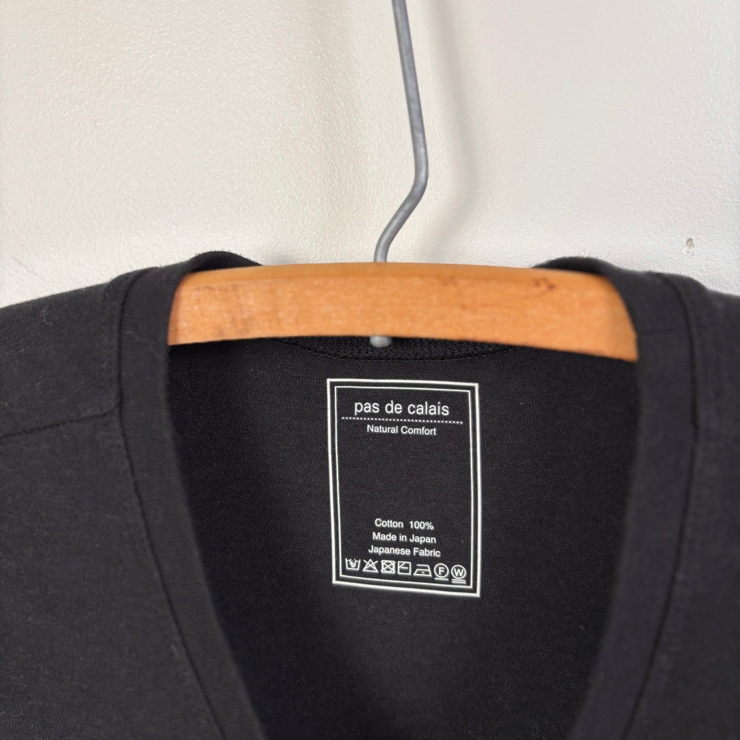 Pas de Calais  ~  Recycle Jersey Classic Tee - Black