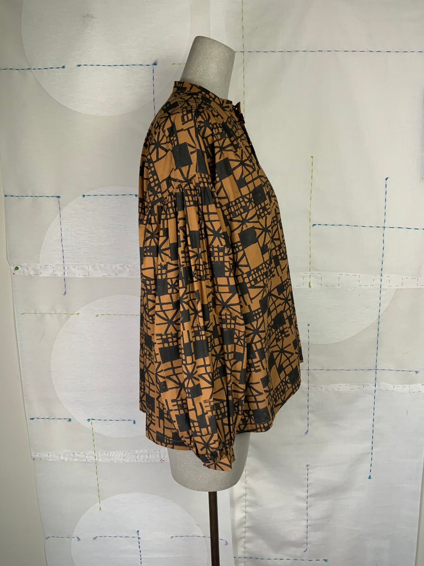 UQNATU Peasant Blouse-Ginger Geo Print