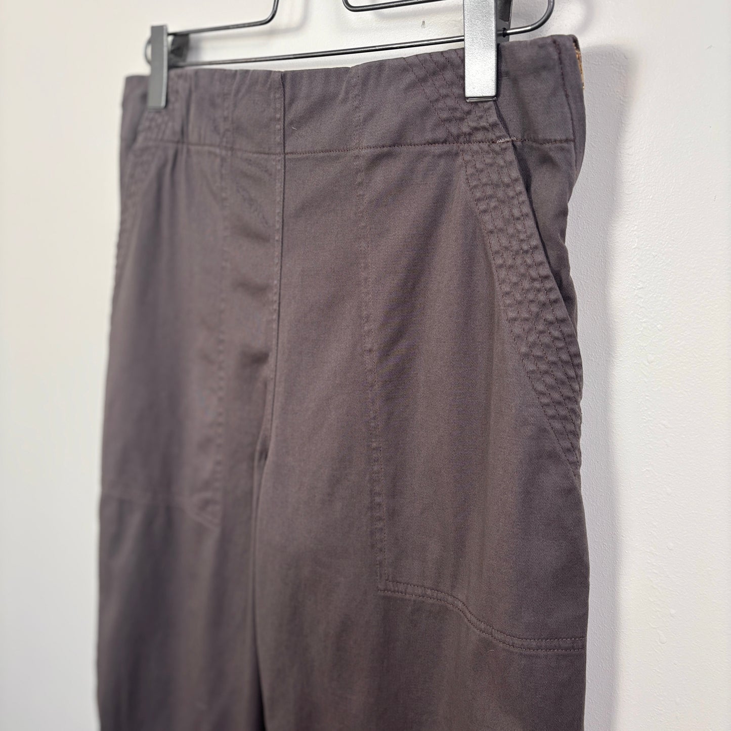 Prairie Underground  ~  Metric Pant #1568 - Dior Gray