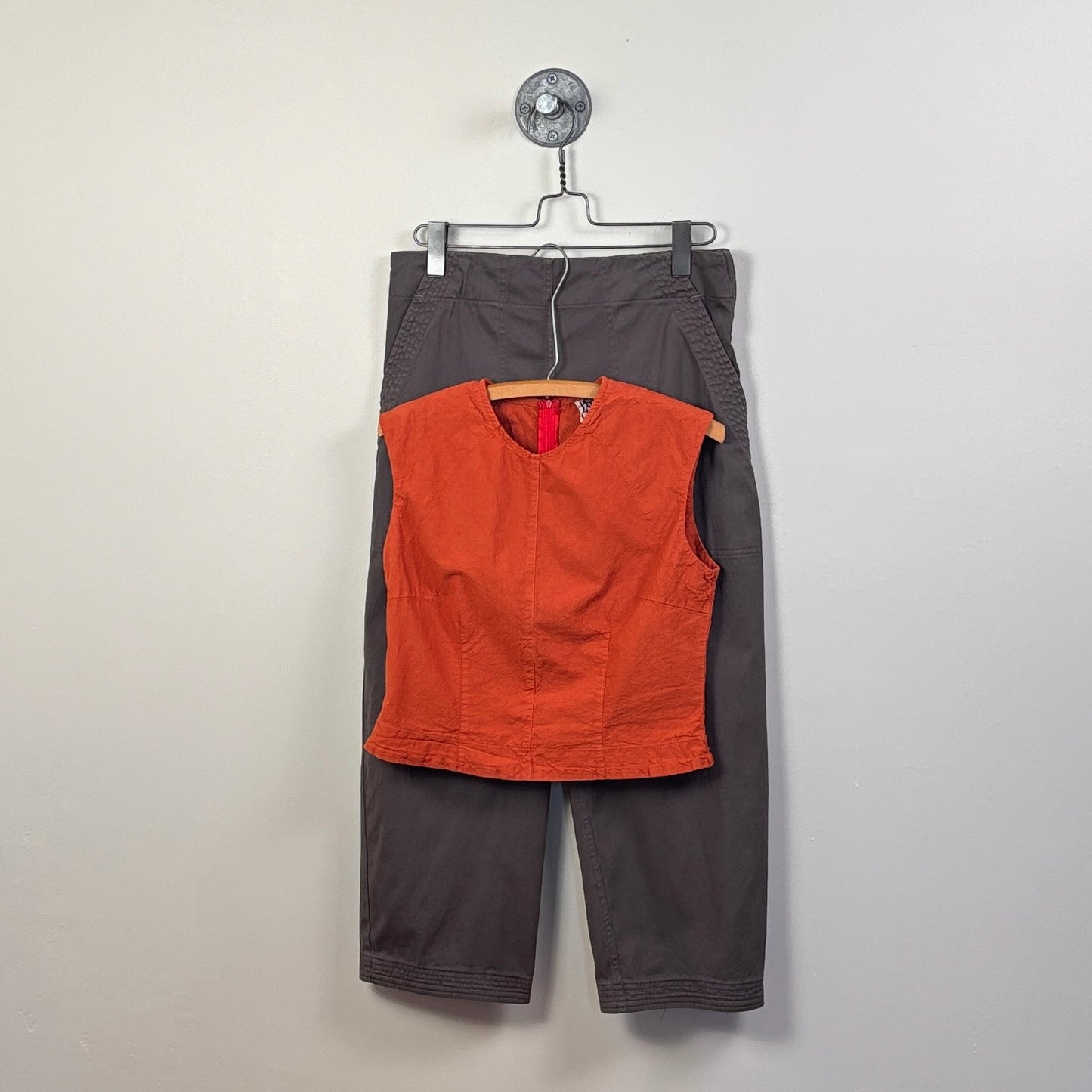 Prairie Underground  ~  Interval Top #1490 - Hot Sauce