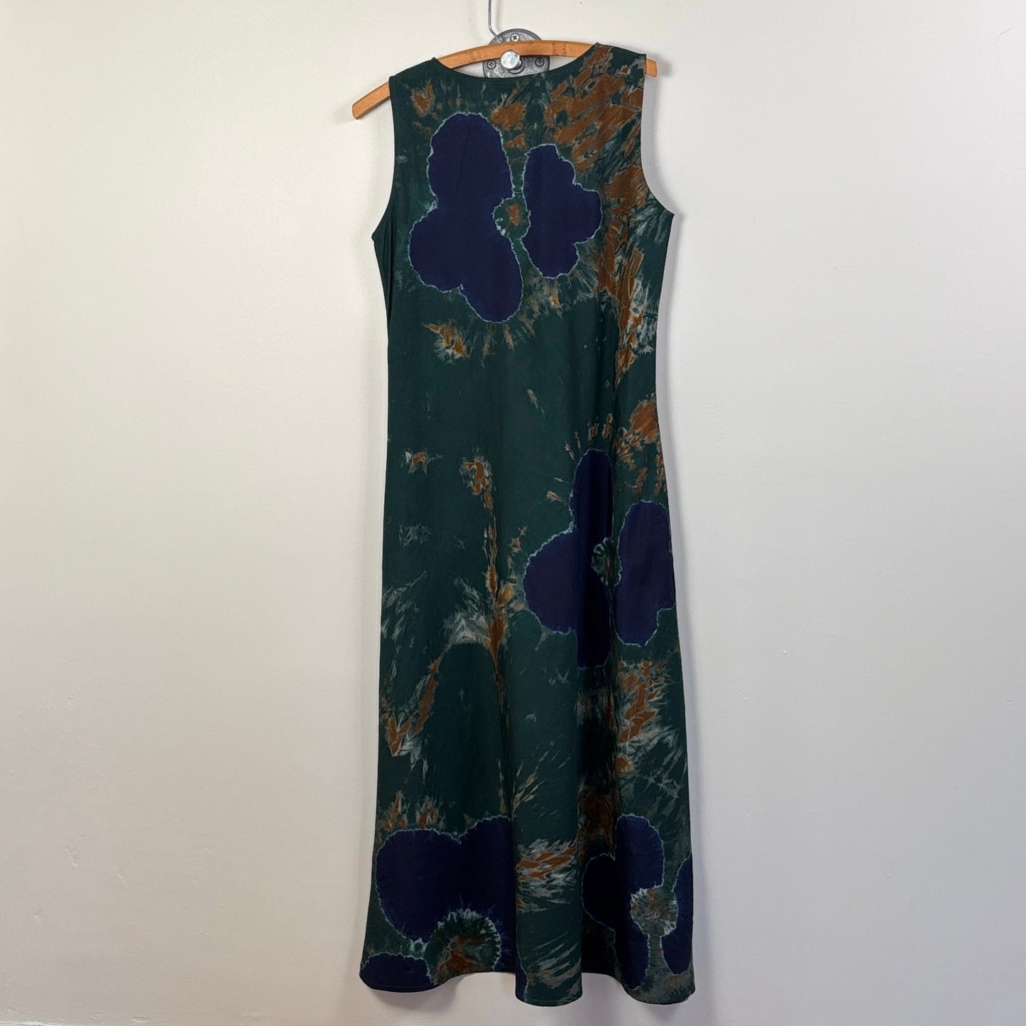 Yavi/Raag  ~  V Neck Slip Dress - Shibori Dye
