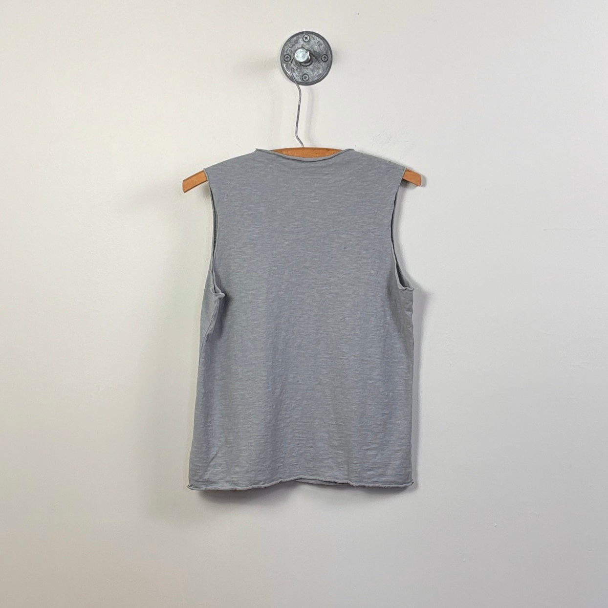 Cut Loose  ~  Seamed Shell - Overcast