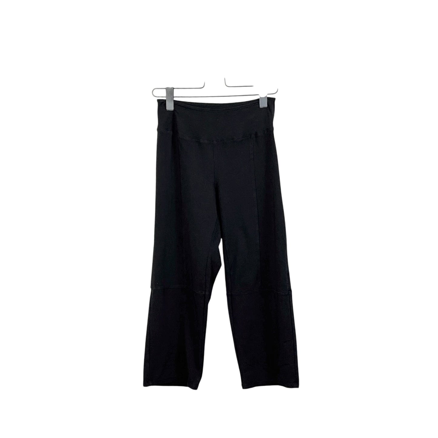 Cut Loose  ~  Walking Capri - Black
