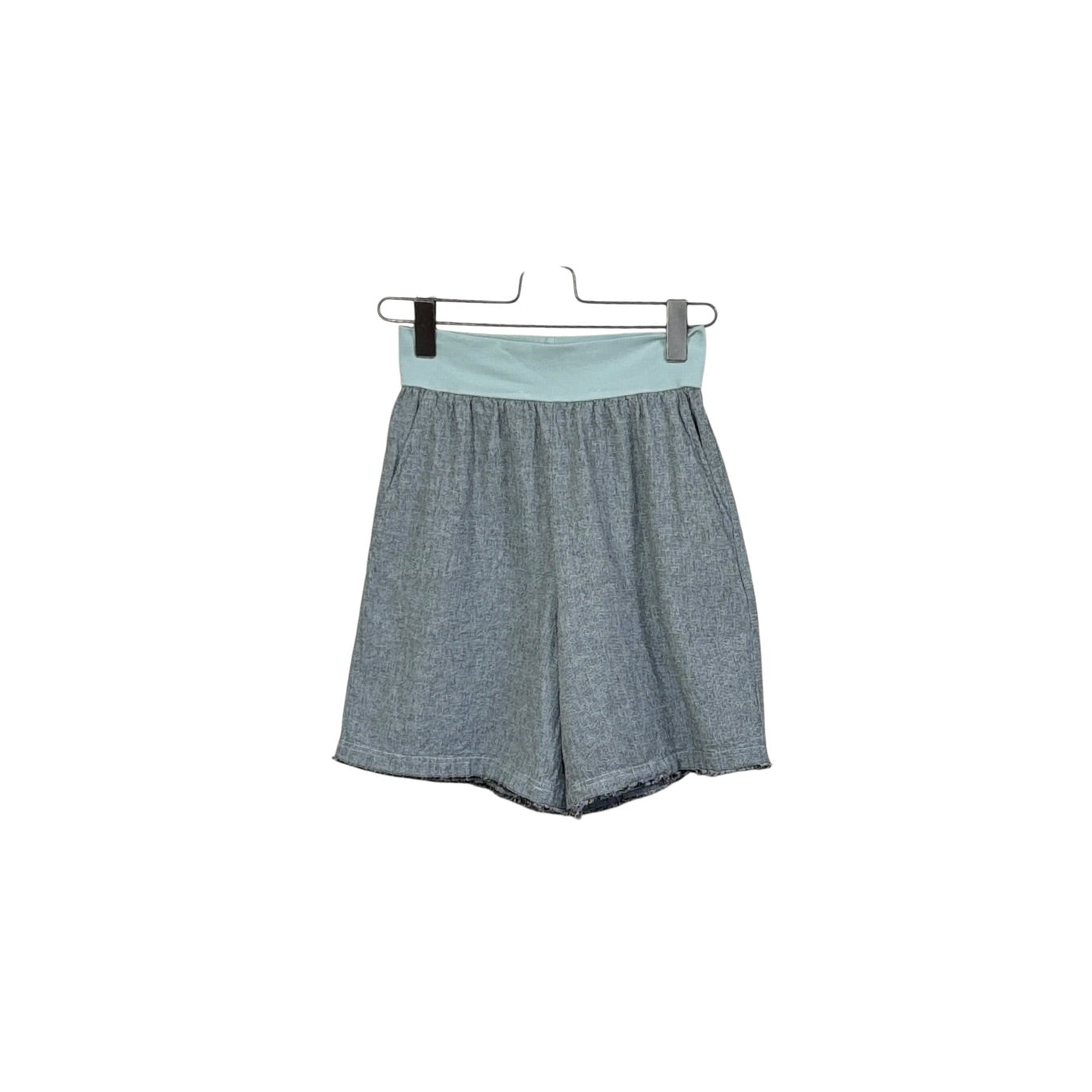 Cut Loose  ~  Frayed Shorts - Fountain