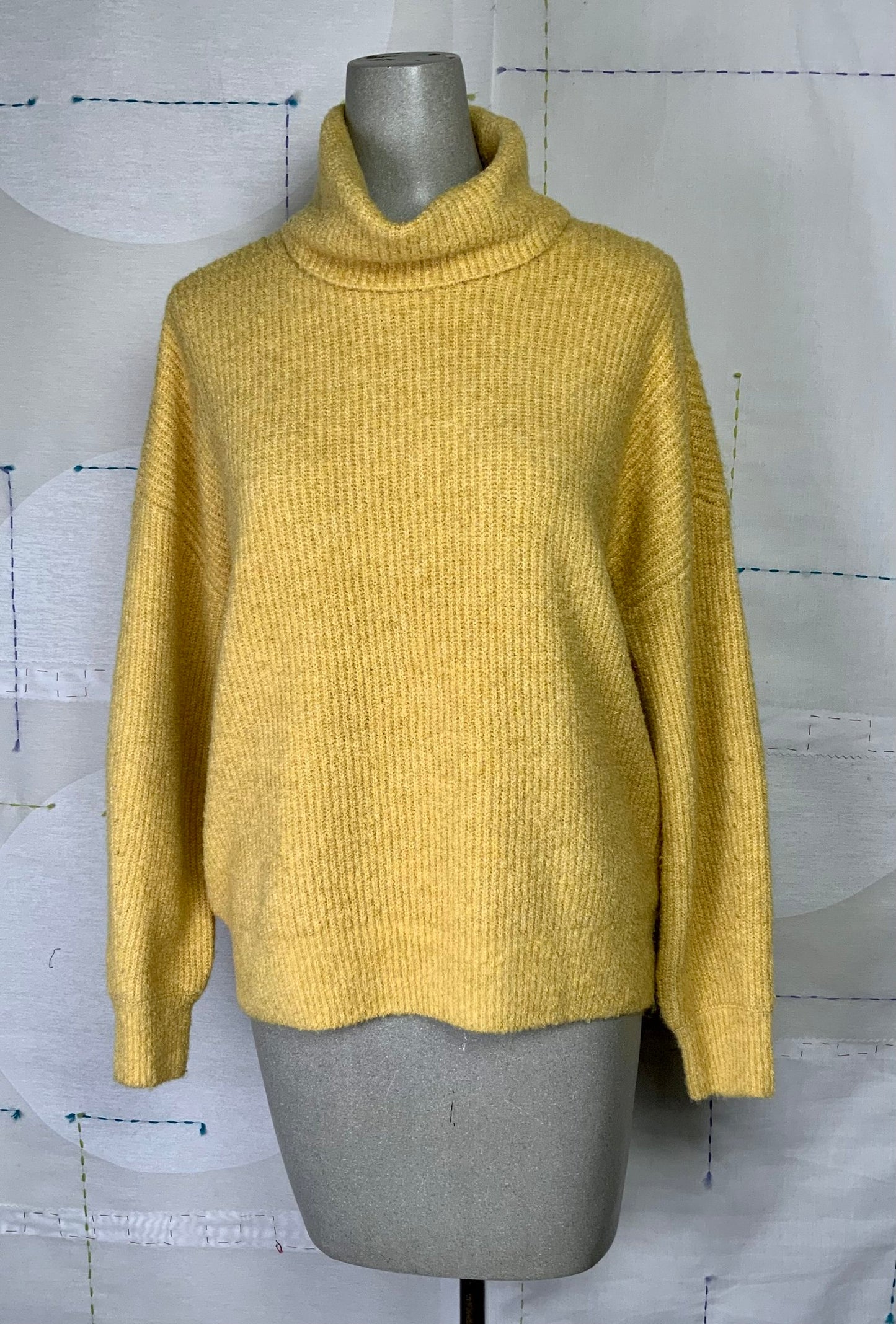 Lilla P. ~ Oversized Ribbed Turtleneck Sweater-Gold Dust